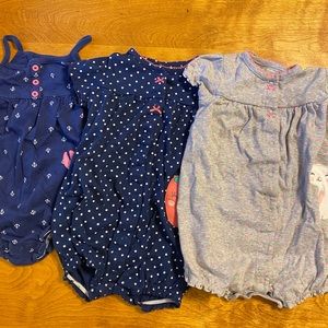 Carter’s rompers size 24 months (lot of 3)